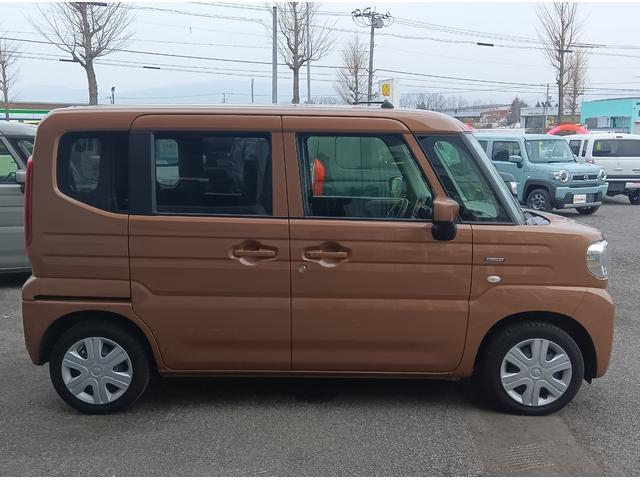 スペーシア ハイブリッドＧ　４ＷＤ　衝突軽減ブレーキ　Ｂｌｕｅｔｏｏｔｈ　バックカメラ　社外ナビＴＶ　禁煙車　ＥＴＣ　シートヒーター　ミラーヒーター　スマートキー　アイドリングストップ　誤発進抑制装置　横滑り防止装置　レンタＵＰ（2枚目）