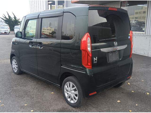 Ｎ－ＢＯＸ Ｇ・Ｌホンダセンシング　４ＷＤ　衝突軽減ブレーキ　Ｂｌｕｅｔｏｏｔｈ　バックカメラ　社外ナビＴＶ　片側パワースライドドア　エンジンスターター　スマートキー　ＥＴＣ　シートヒータ　ミラーヒータ　障害物センサー　誤発進抑制装置（9枚目）