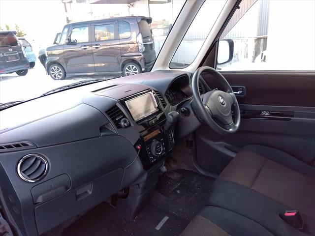 ルークス ハイウェイスター　４ＷＤ　社外ナビ　片側パワースライドドア　ＣＤ　ＤＶＤ　ＥＴＣ　ミラーヒーター　シートヒーター　スマートキー　プッシュスタート　ＨＩＤヘッドライト　純正アルミホイール　ＡＢＳ　Ｗ，サイドエアバッグ（4枚目）