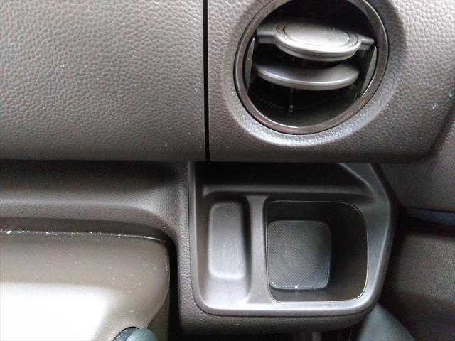 Ｎ－ＢＯＸ Ｌ・スロープ　福祉車両　４ＷＤ　衝突軽減ブレーキ　Ｂｌｕｅｔｏｏｔｈ　バックカメラ　ドライブレコーダー　社外ナビＴＶ　片側パワースライドドア　シートヒーター　ミラーヒーター　アイドリングストップ　誤発進抑制装置（9枚目）