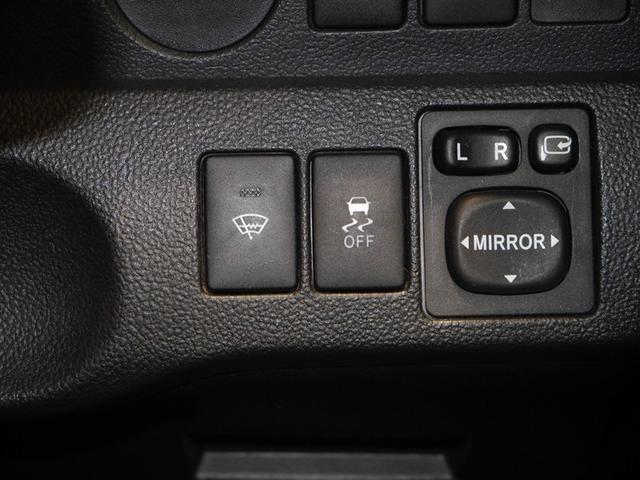 ラクティス X 運転席エアバッグ キーレスエントリー アルミホイール パワーステアリング エアコン 横滑り防止装置 パワーウィンドウ ABS 4WD 寒冷地(15枚目)