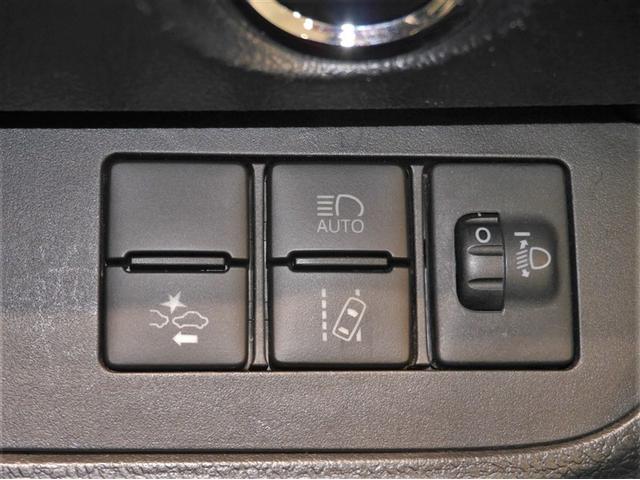 シエンタ X VSC パワーウインドウ 寒冷地仕様車 キーレスエントリー パワーステアリング ナビ マニュアルエアコン 衝突被害軽減ブレーキ 4WD バックカメラ スマートキー ETC ABS レンタUP(18枚目)