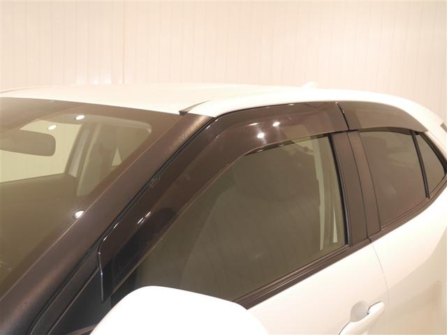 ヤリスクロス ハイブリッドＧ　ＥＳＣ　メディアプレイヤー接続　衝突軽減　ＬＥＤヘッド　寒冷地　盗難防止装置　スマートキー　キーレス　ＥＴＣ　オートエアコン　オートクルーズコントロール　バックカメラ　４ＷＤ　ナビ　ワンオーナー（32枚目）