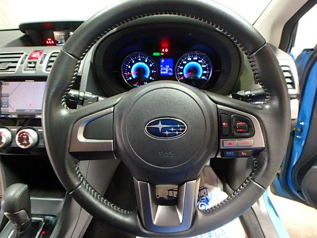 2.0i-L アイサイトVer2 AWD ナビTV 黒調内装(11枚目)