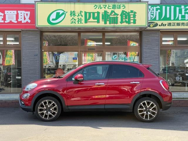 ５００Ｘ クロス　プラス　ターボ　４ｘ４　レッドヒュプノティック８９５　ブラウンレザーシート　Ｕコネクト／ＵＳＢ／ＢＴ　ドライバーアシスト／ブレーキ＋警告／斜後方接近ＢＳＭ／車線逸脱／駐車ソナー　クルーズコントロール　キセノンライト　前席ヒーター　スマートキー　夏冬タイヤ（34枚目）