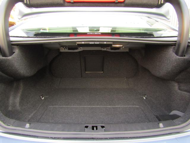 Ｓ６０ Ｔ６　ＡＷＤ　ＣＬＡＳＳＩＣ　本革ソフトベージュインテリア　チルトアップ機構電動サンルーフ　ハーマンカードンサウンド　アーバンウッドパネル　ティターニアホイール　前席／ハンドルヒーター　リアカメラ　ナビ／ＢＴ　インテリセーフ　マッセルブルー７２１　夏冬タイヤ付（23枚目）