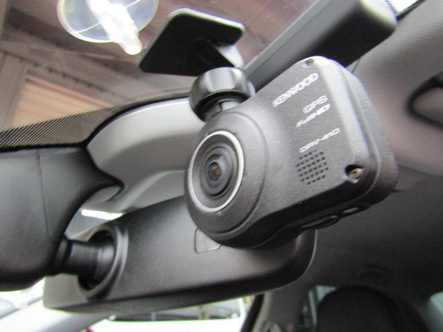 A4 2.0TFSIクワトロ4WD タキシードスタイル 限定モデル Sラインエクステリア マトリクスLEDライト バーチャルコックピット サラウンドビューカメラ アシスタンスPKG/衝突軽減/斜後方感知/車線操舵/駐車支援 車速追従 MMIナビ ドラレコ 夏冬タイヤ付(19枚目)