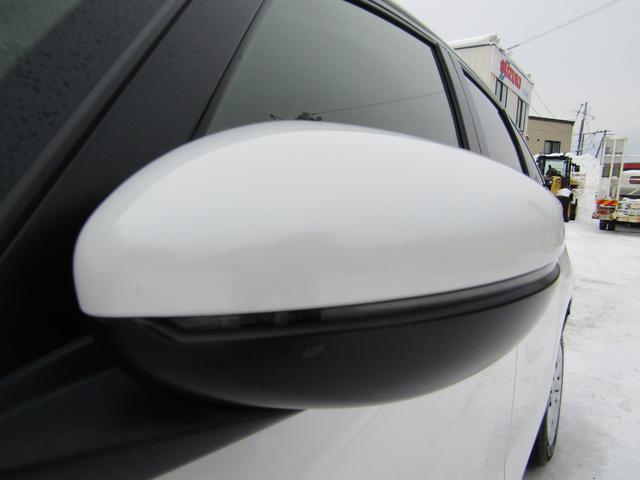 フィット e:HEVベーシック 4WD リヤカメラ イクリプスナビBT コンフォートビューPKG/ミラーヒーター/前窓熱線 センシング/ブレーキ/歩行者・車線検出操舵支援/先行発進/渋滞追従/誤発進/パーキングセンサー/標識認識 フルLEDヘッドライト スマキー ドラレコ(45枚目)