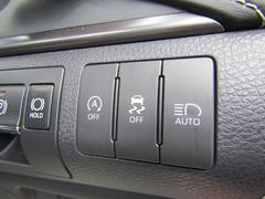 ■ＶＳＣ：横滑り防止装置■様々なセンサーで走りを監視して、必要に応じてエンジンとブレーキをコンピューターで制御、車両の安定走行に貢献してくれるシステムです。 5
