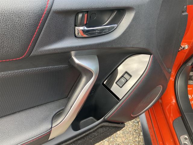 ８６ ＧＴリミテッド　ＨＫＳＧＴ２スーパーチャージャー　ＨＫＳオイルクーラー　ＯＲＣクラッチキット　ＴＲＤマフラー　ＴＲＤドアスタビライザー　バックカメラ（33枚目）