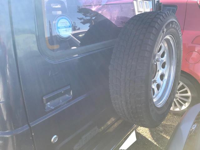 ベースグレード 4WD 4名乗り SUV ブラック(6枚目)