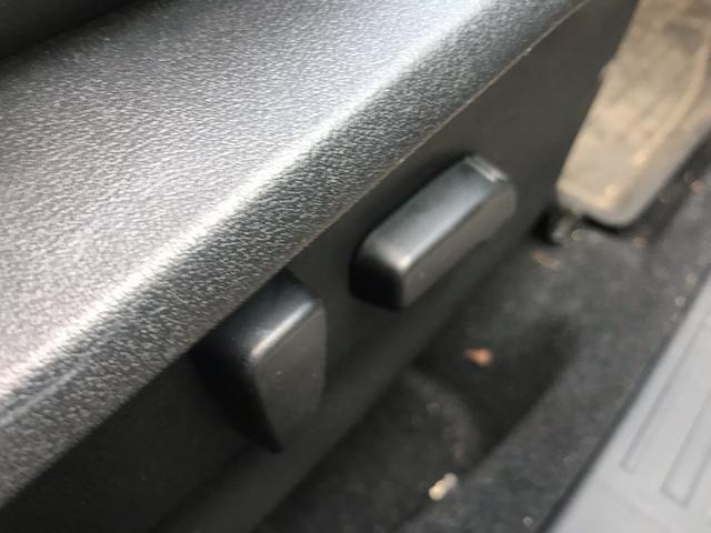 アドバンス 4WD ナビフルセグ サンルーフ バックカメラ(11枚目)
