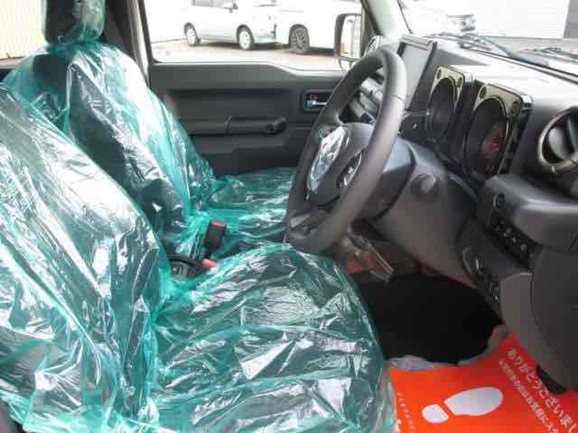 ジムニーノマド ＦＣ　４ＷＤ　登録済み未使用車　クリアランスソナー　オートクルーズコントロール　レーンアシスト　衝突被害軽減システム　オートライト　ＬＥＤヘッドランプ　ヘッドライトウォッシャー　アルミホイール　スマートキー（16枚目）