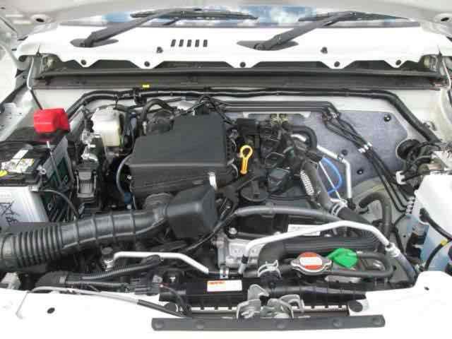 ジムニーノマド ＦＣ　４ＷＤ　登録済み未使用車　クリアランスソナー　オートクルーズコントロール　レーンアシスト　衝突被害軽減システム　オートライト　ＬＥＤヘッドランプ　ヘッドライトウォッシャー　アルミホイール　スマートキー（37枚目）