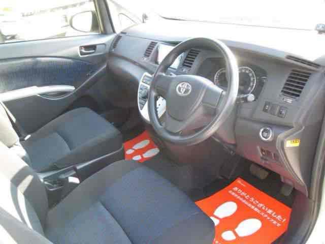 アイシス プラタナ 4WD 福祉車輌 ドライブレコーダー ETC バックカメラ ナビ TV クリアランスソナー 両側スライド・片側電動 スマートキー 電動格納ミラー 3列シート CVT アルミホイール CD DVD再生(27枚目)