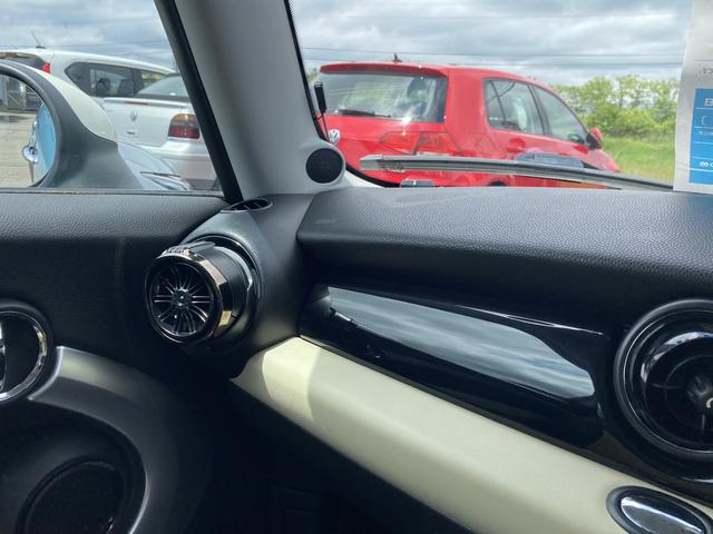 ＭＩＮＩ クーパー　ナビ　クリアランスソナー　ＡＴ　スマートキー　アルミホイール（8枚目）