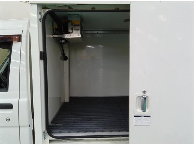 ハイゼットトラック EXT 冷蔵冷凍車 4WD キーレス(5枚目)