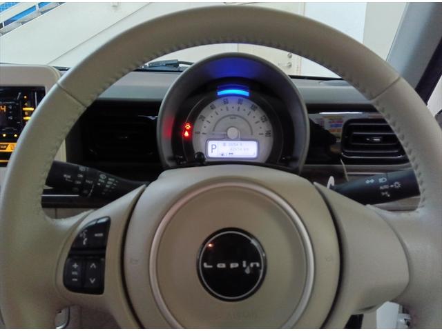 アルトラパン モード　４ＷＤ　衝突軽減ブレーキ　Ｂｌｕｅｔｏｏｔｈ　シートヒーター　横滑り防止装置　ＬＥＤヘッドライト　スマートキー　ＣＤ（30枚目）