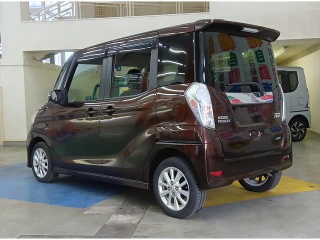 デイズルークス ハイウェイスター　Ｘ　４ＷＤ　全周囲カメラ・バックカメラ　片側パワースライド　シートヒーター　スマートキー　ＣＤ（12枚目）