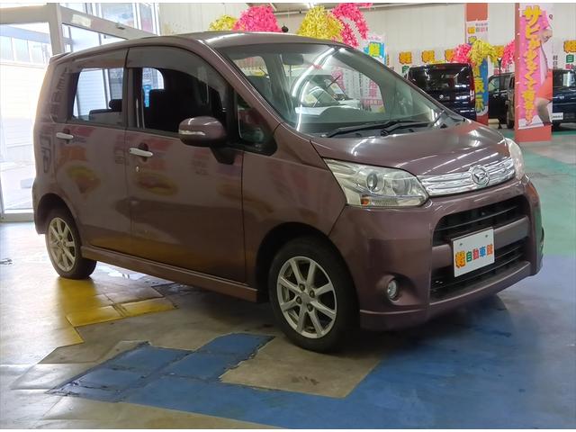 ムーヴ カスタム　Ｘリミテッド　４ＷＤ　純正ナビＴＶ　バックカメラ　ＨＩＤヘッドライト　スマートキー（8枚目）