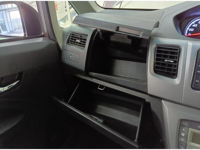 ムーヴ カスタム　Ｘリミテッド　４ＷＤ　純正ナビＴＶ　バックカメラ　ＨＩＤヘッドライト　スマートキー（32枚目）