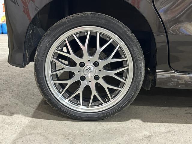 N-BOXカスタム L 後期型・ワンセグTV・バックカメラ・両側パワースライドドア・シートミラーヒーター・社外アルミホイール・衝突軽減ブレーキ・誤発進抑制装置・横滑り防止装置・サイドエアバック・カーテンエアバック・4WD(11枚目)