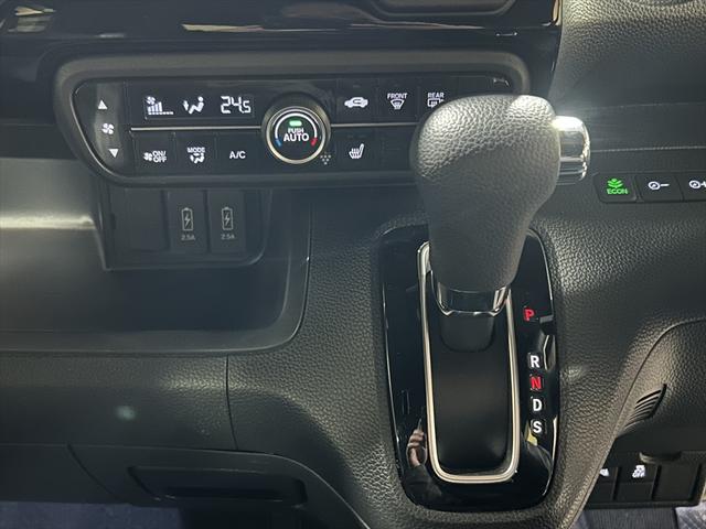 N-BOXカスタム L 後期型・ワンセグTV・バックカメラ・両側パワースライドドア・シートミラーヒーター・社外アルミホイール・衝突軽減ブレーキ・誤発進抑制装置・横滑り防止装置・サイドエアバック・カーテンエアバック・4WD(19枚目)