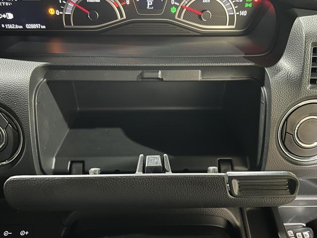 N-BOXカスタム L 後期型・ワンセグTV・バックカメラ・両側パワースライドドア・シートミラーヒーター・社外アルミホイール・衝突軽減ブレーキ・誤発進抑制装置・横滑り防止装置・サイドエアバック・カーテンエアバック・4WD(29枚目)