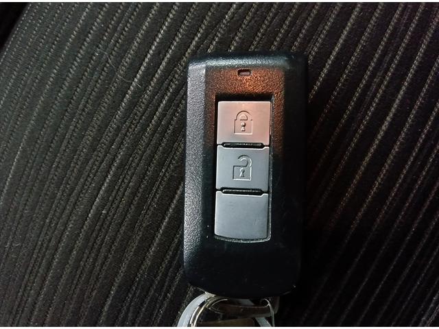 デイズルークス ハイウェイスター S 4WD 純正ナビTV シートヒーター HIDヘッドライト スマートキー(6枚目)