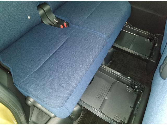 ムーヴキャンバス セオリーＧ　届出済未使用車　４ＷＤ　衝突軽減ブレーキ　バックカメラ　両側パワースライド　シートヒーター　横滑り防止装置　ＬＥＤヘッドライト　スマートキー（17枚目）