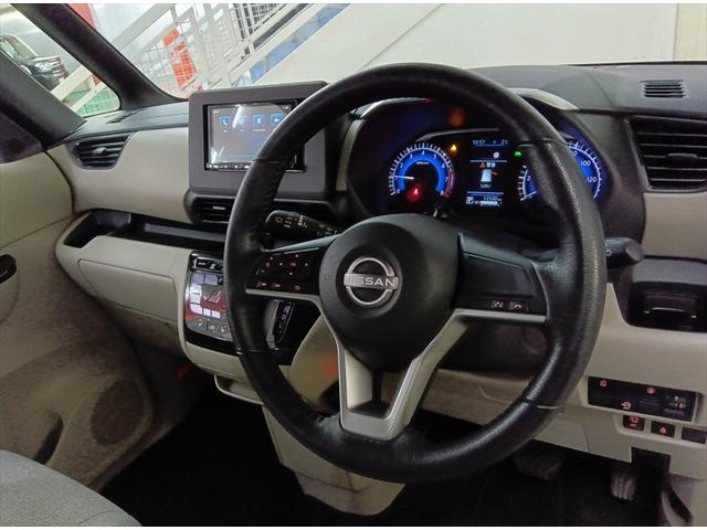 ルークス Ｘ　後期型　４ＷＤ　後期型　衝突軽減ブレーキ　Ｂｌｕｅｔｏｏｔｈ　全周囲カメラ・バックカメラ　社外ナビ　片側パワースライド　ＥＴＣ　シートヒーター　ＬＥＤヘッドライト（27枚目）