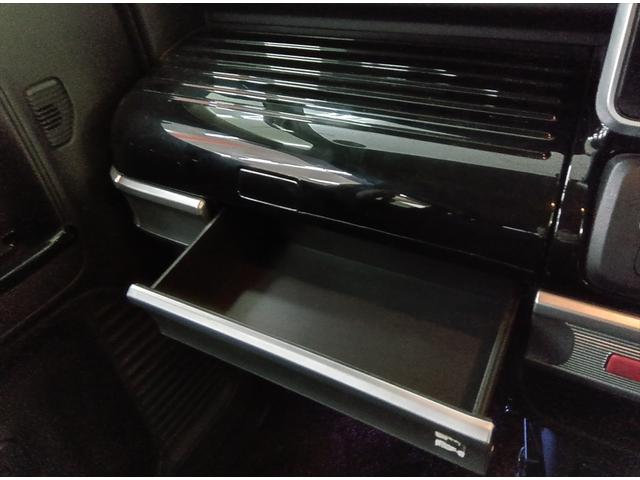 スペーシアカスタム ハイブリッドＸＳターボ　４ＷＤ　衝突軽減ブレーキ　両側パワースライド　シートヒーター　横滑り防止装置　ＬＥＤヘッドライト　スマートキー（32枚目）