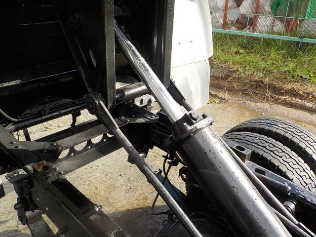 エルフトラック 2tダンプ 電動コボレーン ◆2tダンプ◆電動コボレーン◆6MT◆フル装備◆エアバッグ◆平成27年式◆走行56000Km◆ディーゼル◆排気量2990cc◆積載2000kg◆3人乗り◆車検1年付◆(24枚目)