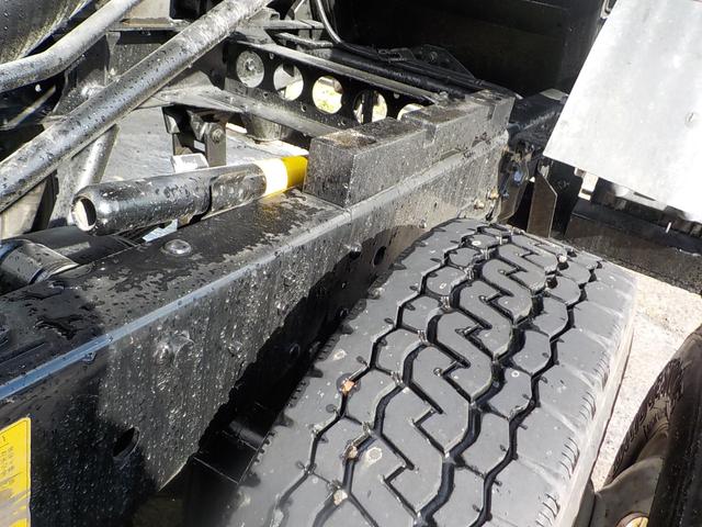 エルフトラック 2tダンプ 電動コボレーン ◆2tダンプ◆電動コボレーン◆6MT◆フル装備◆エアバッグ◆平成27年式◆走行56000Km◆ディーゼル◆排気量2990cc◆積載2000kg◆3人乗り◆車検1年付◆(56枚目)