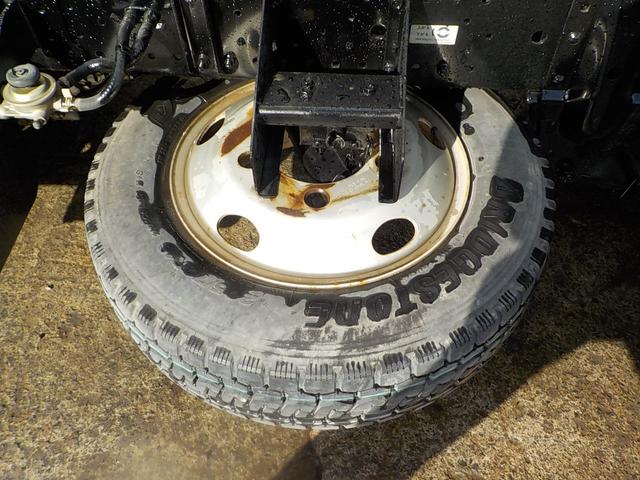 エルフトラック 2tダンプ 電動コボレーン ◆2tダンプ◆電動コボレーン◆6MT◆フル装備◆エアバッグ◆平成27年式◆走行56000Km◆ディーゼル◆排気量2990cc◆積載2000kg◆3人乗り◆車検1年付◆(57枚目)