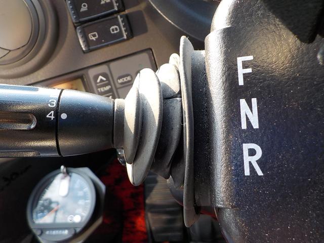 日本 日立　ホイールローダー　ＺＷ１４０　スノウプラウ付　◆平成２５年式◆日立タイヤショベル◆２．０立米◆スノウプラウ付◆ノーマルバケット有◆Ｗキャビン◆スノースパイク◆エアコン◆排気量４４６０ｃｃ◆使用時間約６９００ＨＲ◆（48枚目）