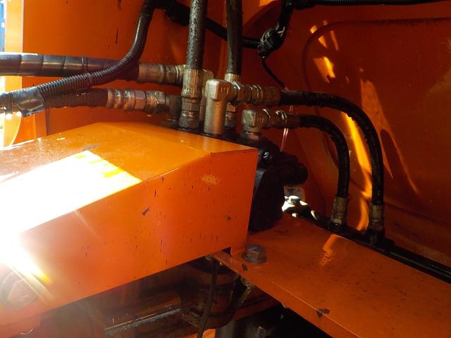 日本 日立　ホイールローダー　ＺＷ３０－５Ｂ　◆令和１年式◆０．４立米◆日立タイヤショベル◆バケット幅１５８ｃｍ◆排気量１６５０ｃｃ◆使用時間約６６０ＨＲ◆普通免許で運転可◆（31枚目）