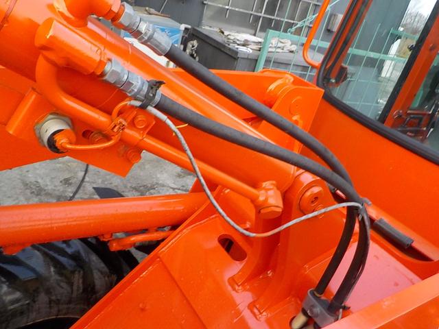 日本 クボタ ホイールローダー R430Z ◆平成26年式◆0.4立米◆クボタタイヤショベル◆バケット幅157cm◆排気量1650cc◆使用時間約850HR◆普通免許で運転可◆(16枚目)