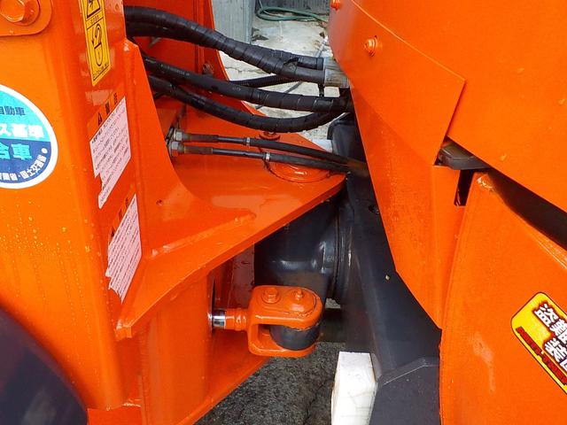 日本 クボタ ホイールローダー R430Z ◆平成26年式◆0.4立米◆クボタタイヤショベル◆バケット幅157cm◆排気量1650cc◆使用時間約850HR◆普通免許で運転可◆(30枚目)