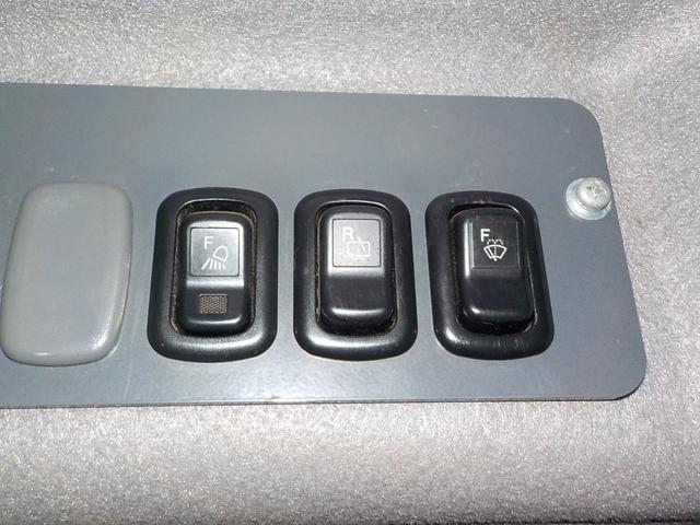 日本 クボタ ホイールローダー R430Z ◆平成26年式◆0.4立米◆クボタタイヤショベル◆バケット幅157cm◆排気量1650cc◆使用時間約850HR◆普通免許で運転可◆(41枚目)