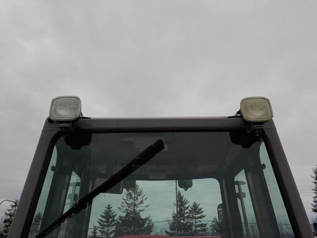 日本 日立　ホイールローダー　ＺＷ２０　◆平成２６年式◆０．３立米◆日立タイヤショベル◆バケット幅１３５ｃｍ◆タイヤチェーン４本◆排気量１１２３ｃｃ◆使用時間約３２０ＨＲ◆普通免許で運転可◆（10枚目）