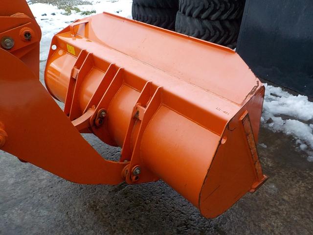 日本 日立　ホイールローダー　ＺＷ２０　◆平成２６年式◆０．３立米◆日立タイヤショベル◆バケット幅１３５ｃｍ◆タイヤチェーン４本◆排気量１１２３ｃｃ◆使用時間約３２０ＨＲ◆普通免許で運転可◆（22枚目）