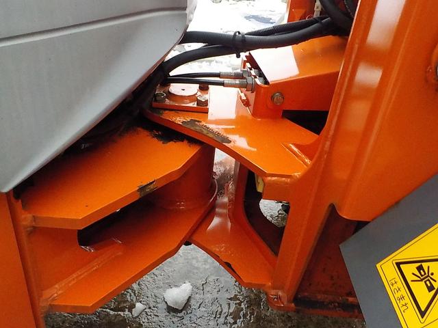 日本 日立　ホイールローダー　ＺＷ２０　◆平成２６年式◆０．３立米◆日立タイヤショベル◆バケット幅１３５ｃｍ◆タイヤチェーン４本◆排気量１１２３ｃｃ◆使用時間約３２０ＨＲ◆普通免許で運転可◆（31枚目）