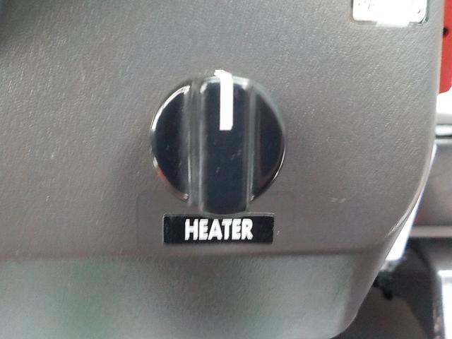 日本 日立　ホイールローダー　ＺＷ２０　◆平成２６年式◆０．３立米◆日立タイヤショベル◆バケット幅１３５ｃｍ◆タイヤチェーン４本◆排気量１１２３ｃｃ◆使用時間約３２０ＨＲ◆普通免許で運転可◆（43枚目）