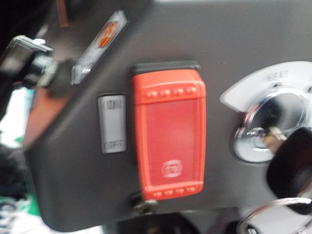 日本 日立　ホイールローダー　ＺＷ２０　◆平成２６年式◆０．３立米◆日立タイヤショベル◆バケット幅１３５ｃｍ◆タイヤチェーン４本◆排気量１１２３ｃｃ◆使用時間約３２０ＨＲ◆普通免許で運転可◆（44枚目）