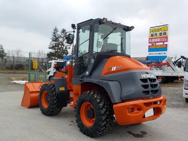 日本 日立　ホイールローダー　ＺＷ８０－５Ｂ　◆平成２７年式◆日立タイヤショベル◆０．９立米◆スノースパイク◆バケット幅１９９ｃｍ◆排気量２９２０ｃｃ◆使用時間４５７０ＨＲ◆（8枚目）