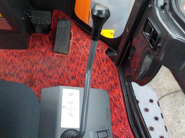 日本 日立　ホイールローダー　ＺＷ８０－５Ｂ　◆平成２７年式◆日立タイヤショベル◆０．９立米◆スノースパイク◆バケット幅１９９ｃｍ◆排気量２９２０ｃｃ◆使用時間４５７０ＨＲ◆（42枚目）