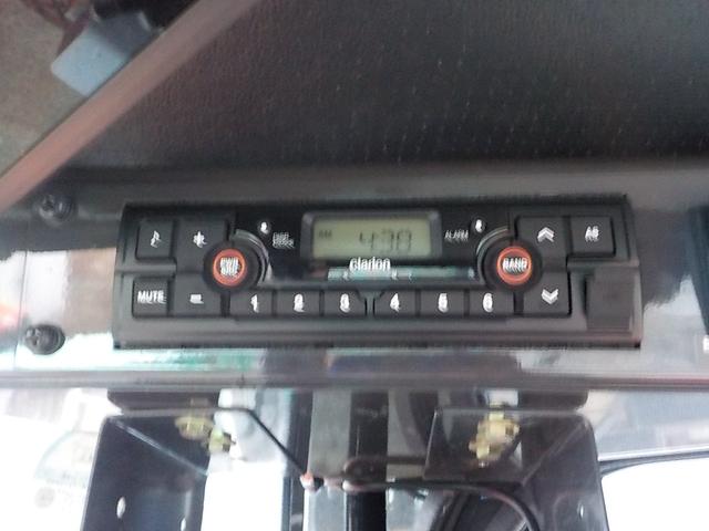 日本 日立　ホイールローダー　ＺＷ８０－５Ｂ　◆平成２７年式◆日立タイヤショベル◆０．９立米◆スノースパイク◆バケット幅１９９ｃｍ◆排気量２９２０ｃｃ◆使用時間４５７０ＨＲ◆（45枚目）