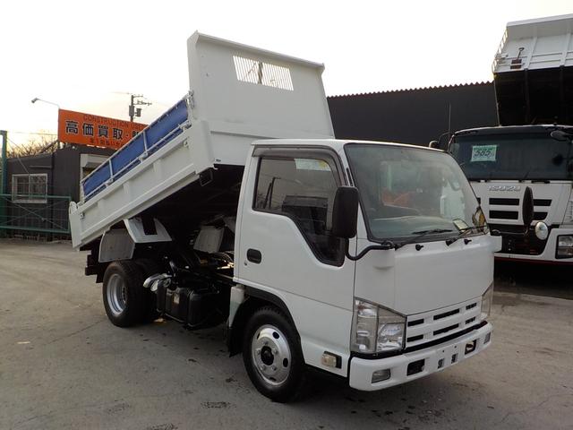 エルフトラック ３ｔダンプ　コボレーン　◆３ｔダンプ◆６ＭＴ◆フル装備◆コボレーン◆エアバッグ◆平成２５年式◆走行１２１０００Ｋｍ◆ディーゼル◆排気量２９９０ｃｃ◆積載３０００ｋｇ◆３人乗り◆（4枚目）