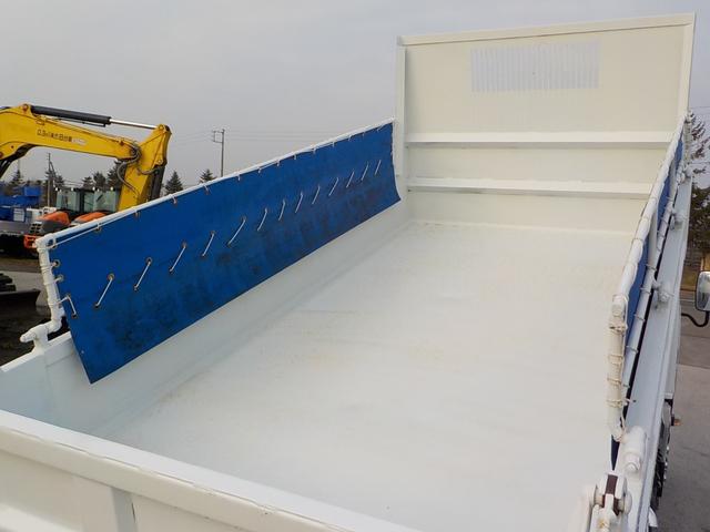 エルフトラック ３ｔダンプ　コボレーン　◆３ｔダンプ◆６ＭＴ◆フル装備◆コボレーン◆エアバッグ◆平成２５年式◆走行１２１０００Ｋｍ◆ディーゼル◆排気量２９９０ｃｃ◆積載３０００ｋｇ◆３人乗り◆（12枚目）